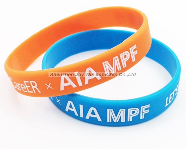 Imprinted Silicone Bracelets for Family Parties
