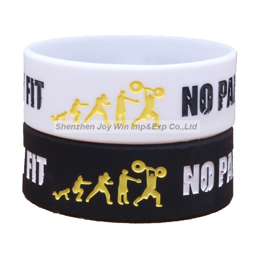 Customized Wide 1′′silicone Bracelet for Sports Campagne