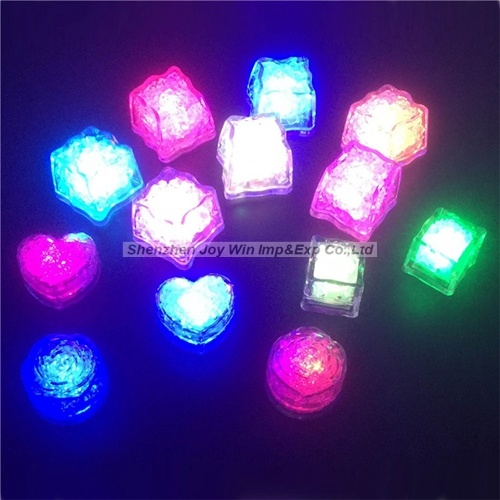 Promotional Glowing Shinning LED Ice Cube for Party Supplies